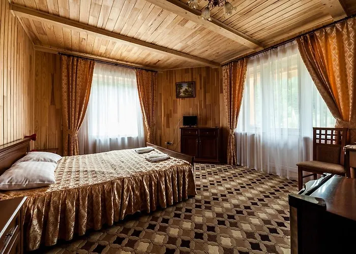 Olga Otel Tatariv